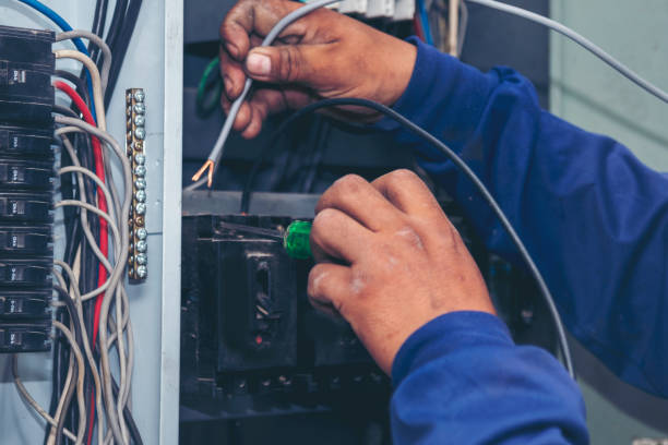 Best Local Electrician Companies  in Redfield, AR